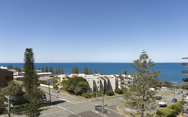 Burgess @ Kings Beach Apartments