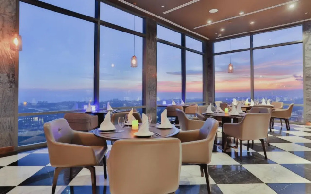 Holiday Inn & Suites Rayong City Centre by IHG