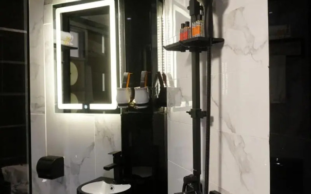 Star City Hotel - Tsim Sha Tsui