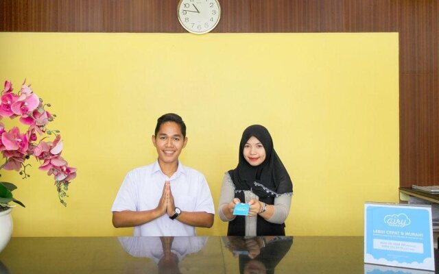 Elfah Hotel Manado by Airy Rooms