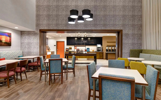Hampton Inn and Suites by Hilton Canal Winchester Columbus
