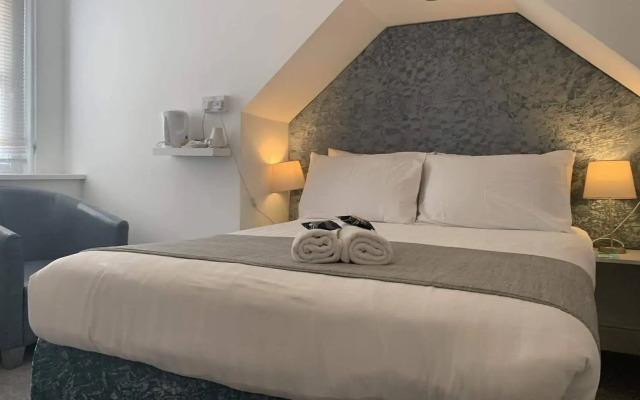 The Jubilee Hotel East- with Spa Facilities