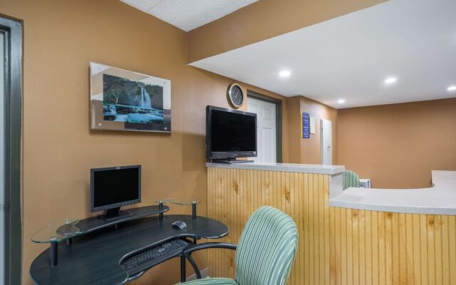 Days Inn by Wyndham Hurricane Mills