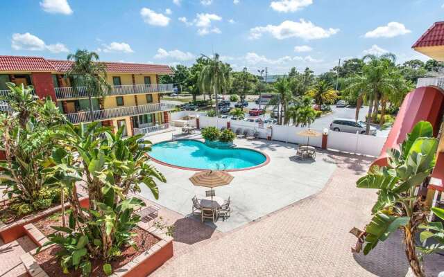 Quality Inn & Suites at Tropicana Field