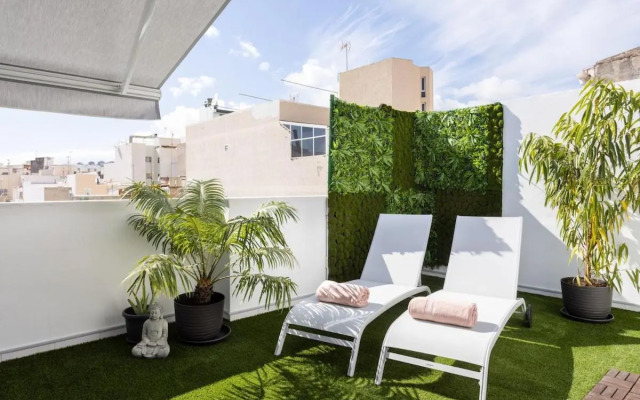 Oasis Penthouse in Santa Cruz by Edén Rentals