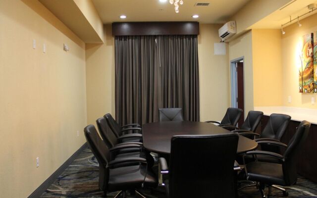 Best Western St. Louis Airport North Hotel & Suites