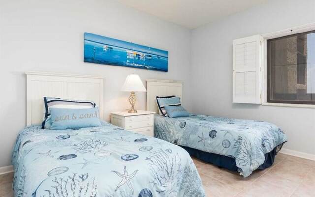 Shipwatch D-601 by Meyer Vacation Rentals