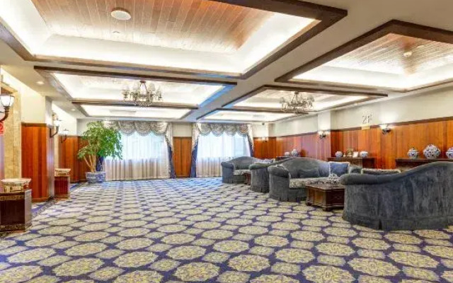 Kunming Jiali Ze Saville Royal Hotel