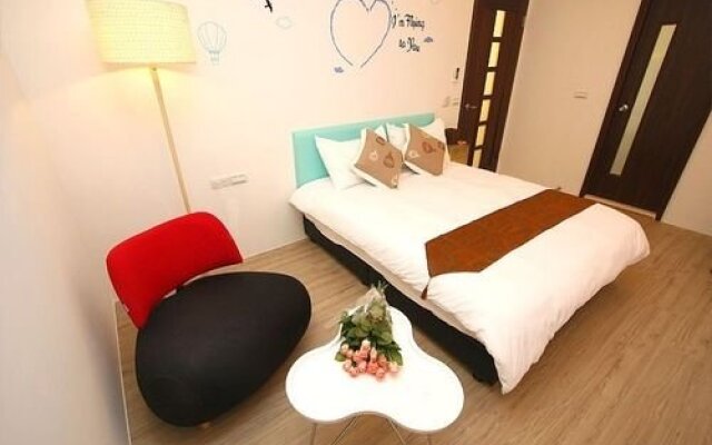 Stay In Bed Hostel