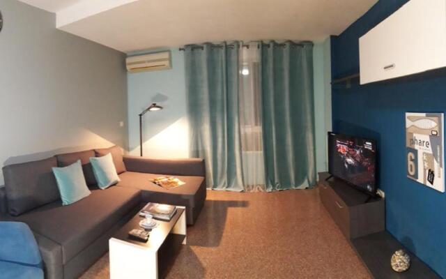 Casa Llorca Big Apt 3 Bedroom Garage AC WiFi