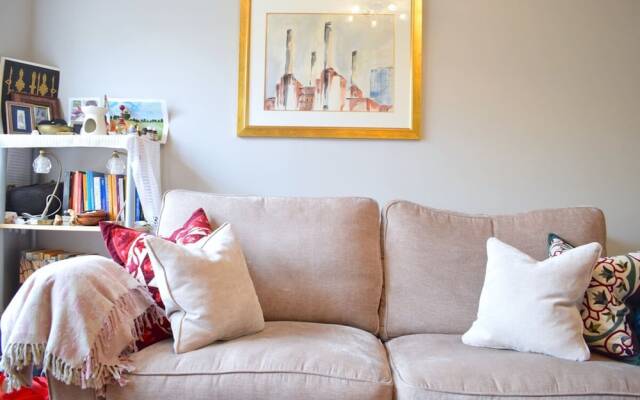 Whitechapel Modern Studio Flat
