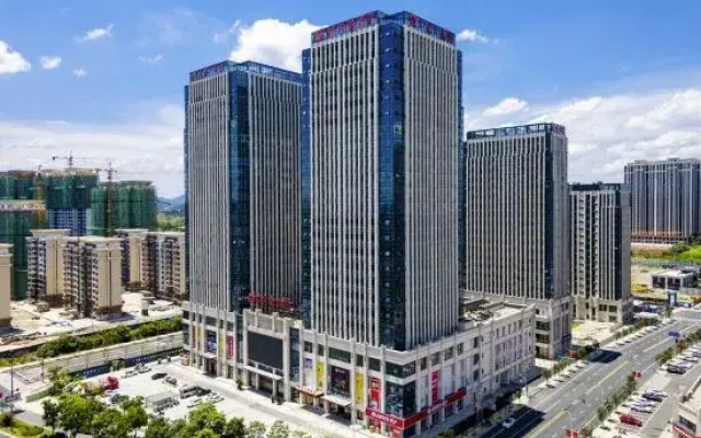 Vienna Hotel (Shangrao high speed railway station store)