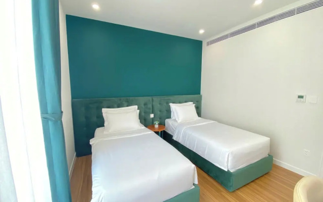 Azure Premium Apartments