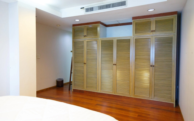 Lullaby Inn Silom
