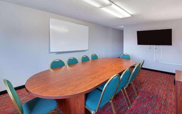 Ramada Bowling Green