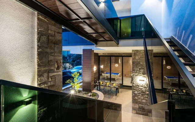 Villa Emotha