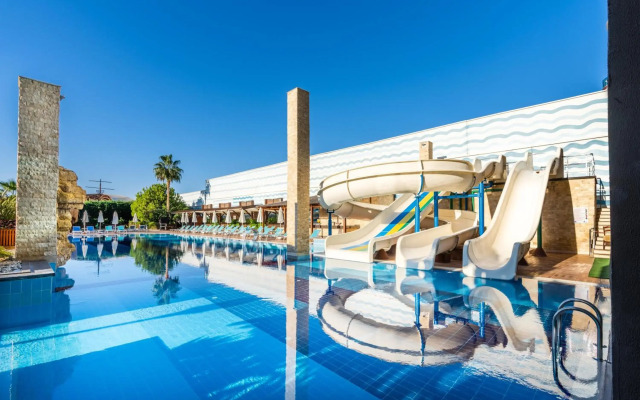 Adenya Hotel & Resort