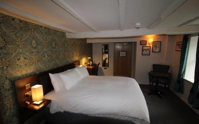 rooms @ the dolau inn