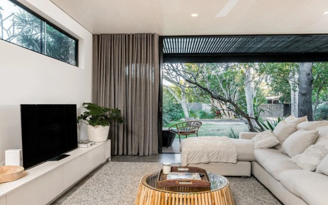 Your Luxury Escape - Tallowood