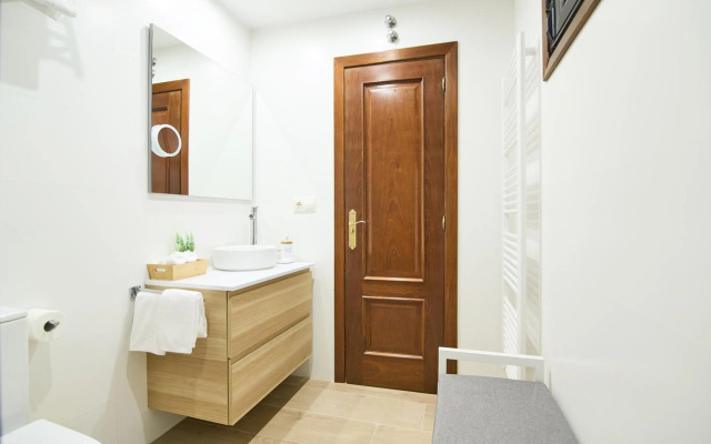 Apartamento en Centro Histórico - Serranos