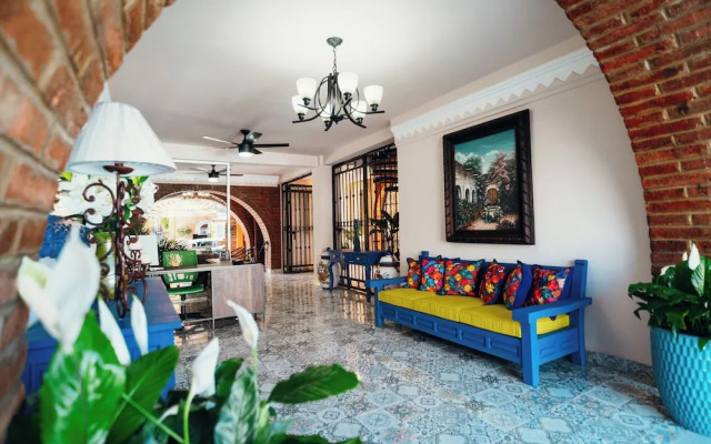Boutique Hotel & Suites Hacienda Lord Twigg