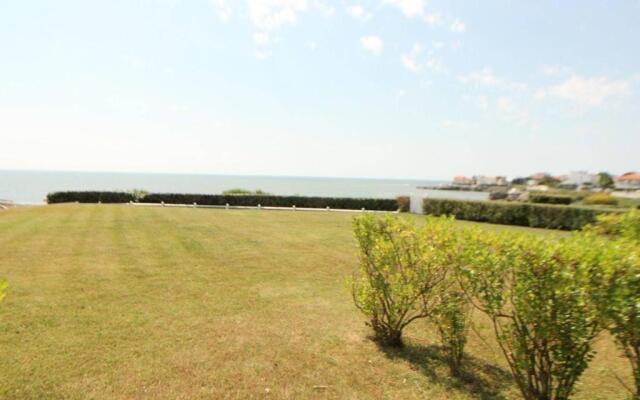 Appartement Royan, 1 pièce, 3 personnes - FR-1-494-67