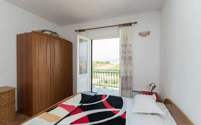 Apartment Alana -