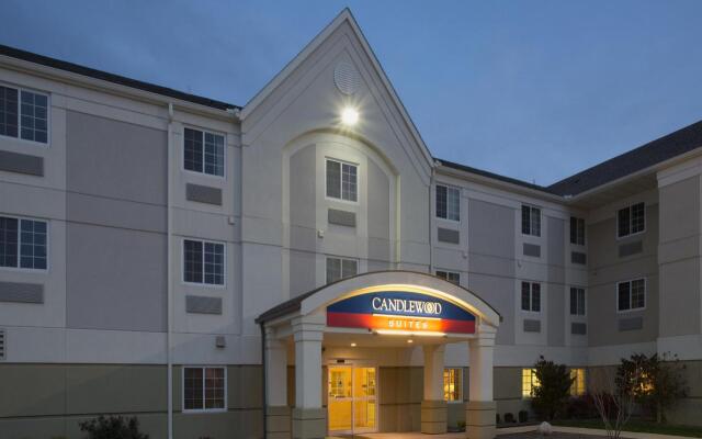 Candlewood Suites Grand Prairie, an IHG Hotel