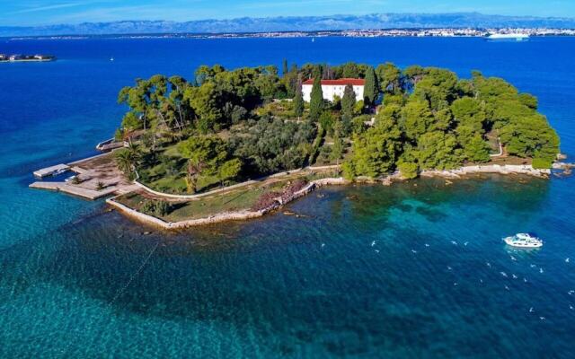 Sea View Apartment Milly, Nearby Beach Jaz