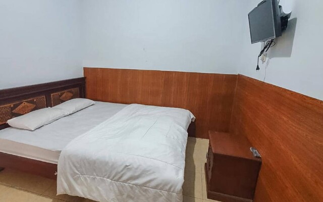 Anind Guest House near Museum Angkut Batu RedPartner