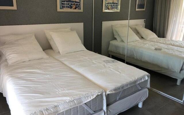 Appartement Le Lavandou, 2 pièces, 4 personnes - FR-1-308-123