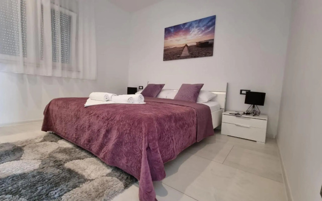 Holiday House Gavran