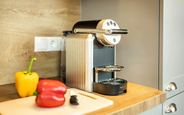 Jimmy's Apartments Lory