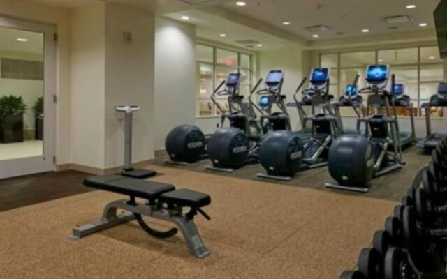 Embassy Suites Louisville Downtown