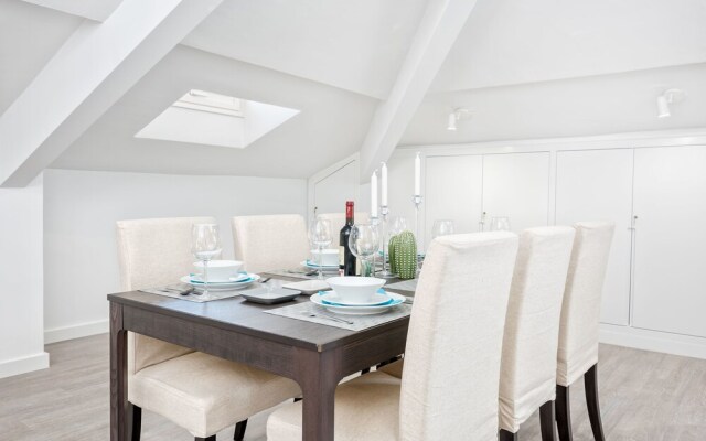 Solaga - Merced Suites