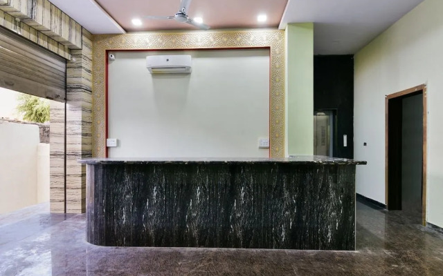 Hotel Sethi Palace by OYO Rooms