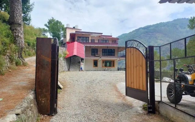 Nature Roar Forest Resort