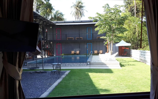 Na-tub Hostel