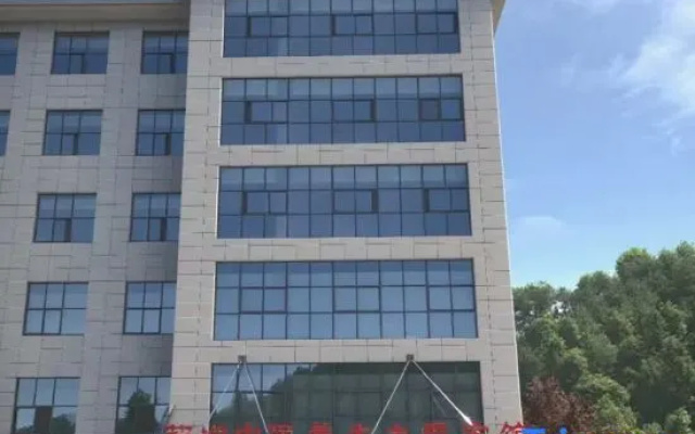 Herun Traditional Chinese Medicine Health Theme Hotel – Exterior – Luan