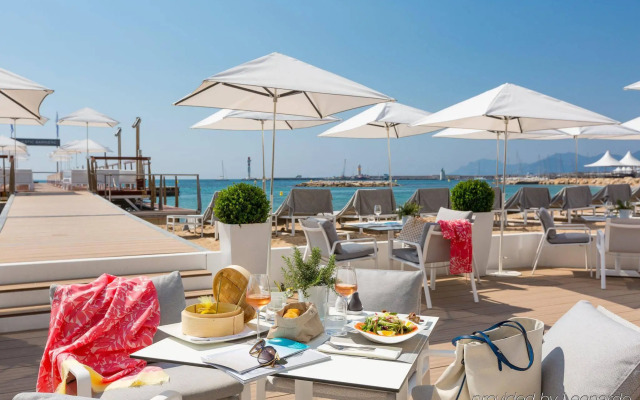 Hotel Barriere Le Majestic