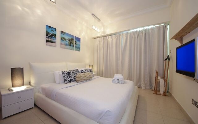 New Arabian Holiday Homes - 8 Boulevard
