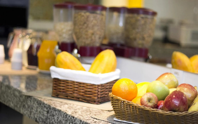 Hotel Minuano Express