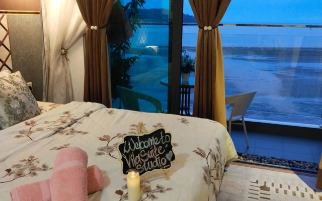 ZilleVille Studio Suite Seaview With Balcony at Imperium Residence