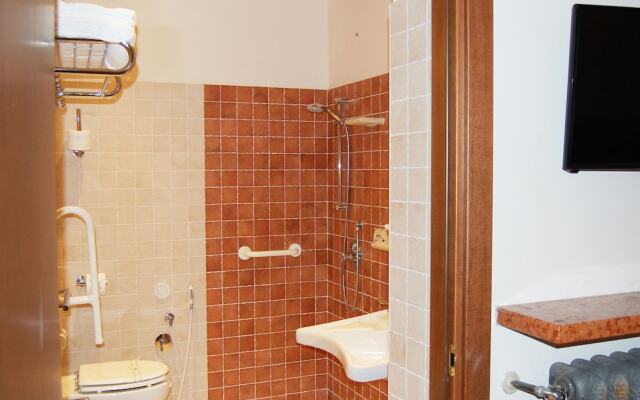 Verona Centre Rooms Verona Walls