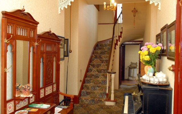 Mickey Bourke's Koroit Hotel