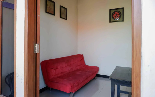 RedDoorz near RSUD Nganjuk