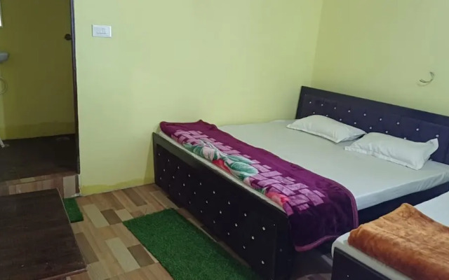 Goroomgo Himalayan View ukhimath