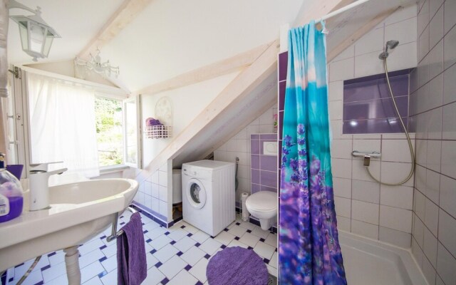 Guest House Gugily