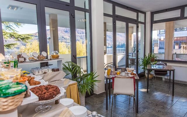 Hotel Chalet del Lago