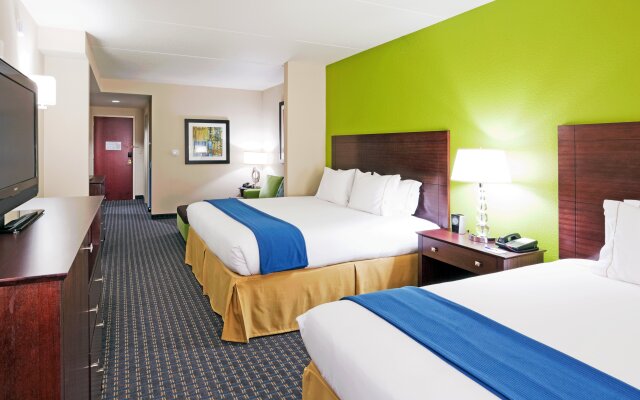 Holiday Inn Express & Suites Knoxville-Farragut, an IHG Hotel